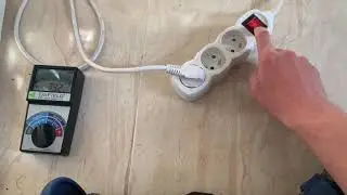 EL - Napětí při vypnuté zásuvce