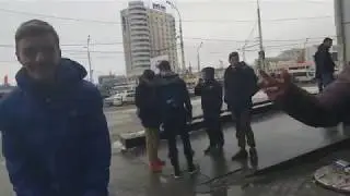 Homeless aristocrat, acquaints boy with girls and grandmothers