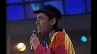 MC MIKER G and DEEJAY SVEN - Holiday Rap