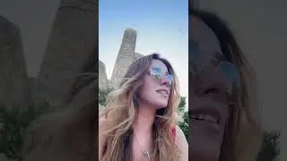 İlkbahar Geldi mahnısını Qız Qalası’nda İçəri Şəhər’de böyle enstrümansız okumuş olalım.. 😌🩵✨🎶