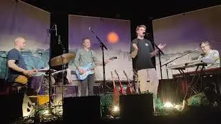 Karl Kristian og De Store Drenge: Superhelt