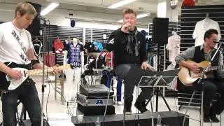 Pete Seppälä: Another Day in Paradise