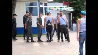 Ты свою херню давай убирай