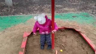 Дочка танцует стриптиз! С папой надо поговорить!!!!! ))))