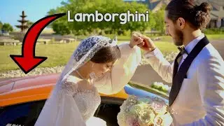 Arriving at Our Wedding in Style!