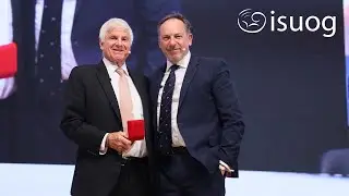 ISUOG presents the Ian Donald Gold Medal award to Steven R. Goldstein at 