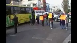 Vecinos Inconformes desquician el Eje 10 Sur