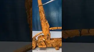 Vintage Rusty Steel Strapping Machine Restoration - Rust Removing! #shorts #viral #restoration