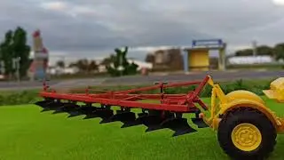 Масштабная модель трактор К700 Кировец с планом ПЛН 8-35 от мастера VScor