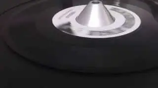 ROCKDIS ALL STARS ~ Freedub (JOHNNY OSBOURNE ~ Freedom, B Side)