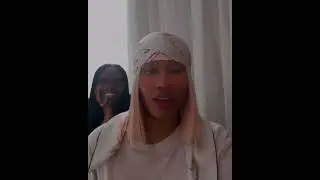 Nicki Minaj reacts to a fan calling her Hulk Hogan 😂