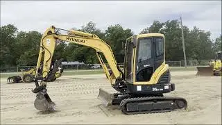 2017 2017 HYUNDAI 35Z-9A MINI EXCAVATOR  For Sale