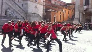 Flash mob in Campidoglio contro la violenza sessuale nelle aree di conflitto 22/3/2013