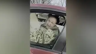Сотрудник ДПС Остановил Не Совсем Адекватную Семейку