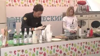 Федор Жаринов для фестиваля «ОДА! ЕДА!» Москва, Парк Горького, 2015