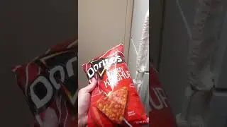 LOOK!! DORITOS KETCHUP CHIPS