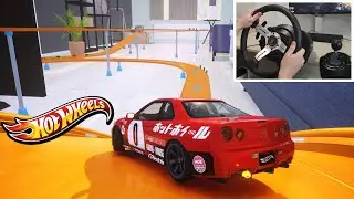 Drifting Hot Wheels Track Inside the House in Game with Steering Wheel