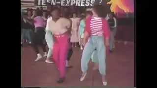 80s girls dance to PSY - Gangnam Style