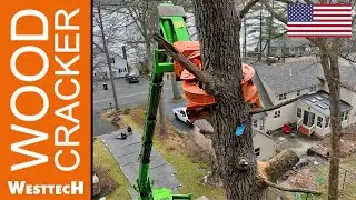Working  within 55 feet with a Woodcracker® CS750 smart and a Merlo