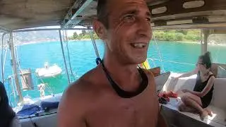 Фальш старт! Выход на катамаране задерживается!
