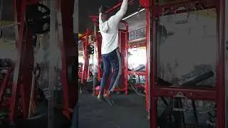 How many pull-ups can you do? #getfitwithtimo #100pullupschallenge #sports
