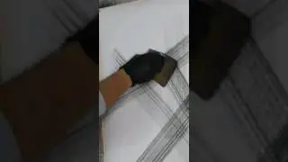 dimostrazione di pittura astratta 