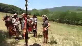 Arrivo dei legionari agli scavi di Porchiano