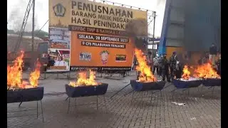 ROKOK, MIRAS DAN MAJALAH PORNO Rp 32 MILIAR DIMUSNAHKAN