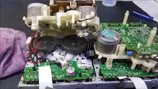 Sony FH-B900  colocando  Correia chata