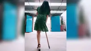Amputee Girl's Strange But Stylish Walk with a Stick