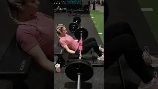 Gym Vlog: My Glutes Workout Routine! - Sets, Reps, Weights | #shorts #gymworkout | Claudia Greiner