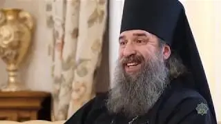 Надо жить так, чтобы человек  “надо “ побеждал над человеком  “хочу “