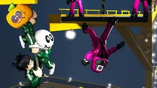 BREAKING THE RULES IN TUG OF WAR SQUID GAMEs ft. SPOOKY MONTH