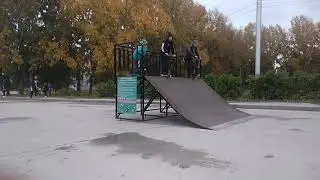 Первый раз на трюковом самокате