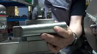 Варианты нарезания резьбы плашкой.