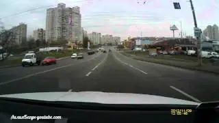 Опасный поворот налево. *