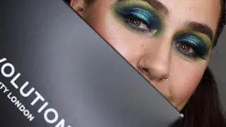 Makeup Revolution mystery unboxing