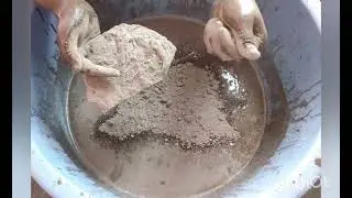 Soft and Pure Mud Dirt 🖤 Crumbling in Water 🌊 #mud #softness #satisfying #crumbling