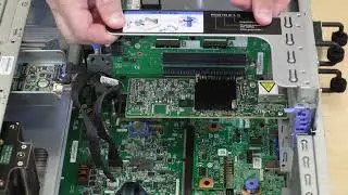 Lenovo ThinkSystem SR675 V3 installing a CMOS battery