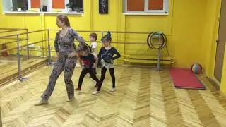 Танцы и ритмика. Младшая группа. Капитошка+