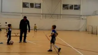 Ромашка на тренировке в филиале Академии Зенит