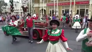 Jolly Trolley Celebration Dancers. Magic Kingdom Christmas 2017