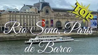 Passeio de Barco pelo Rio Sena