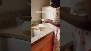 #vintage Housewife mini vlog #vintagestyle #shortscreator #vintagefashion