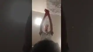 😁