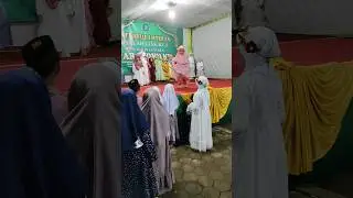 FASHION SHOW