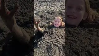 Зомби на пляже😱🫣🤣