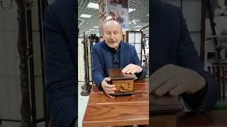 Эксклюзивная шкатулка с часами из искусственно состаренного массива итальянской компании Capanni