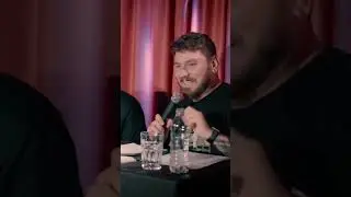 Moment memorabil surprins la Roast Battle #standup #comedy #roast #roastbattle