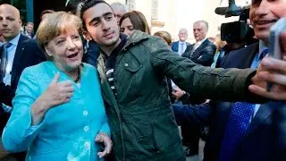 Селфи Меркель с тераристом смертником!